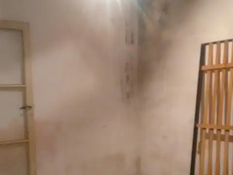 Lote con demolicion o casa a reciclar, 59 e ( 22 y 23) mide