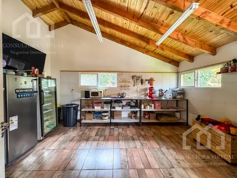 Venta Casa en Barrio Del Cipres