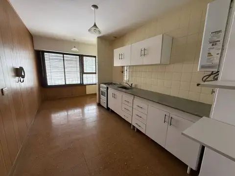 Calle 4 esquina 55 1100