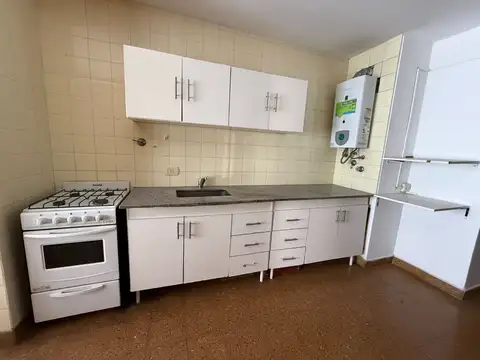 Departamento 4 ambientes con 1 baño
