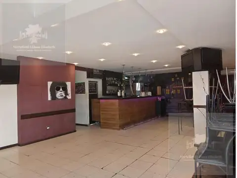 Local en Venta 15 años