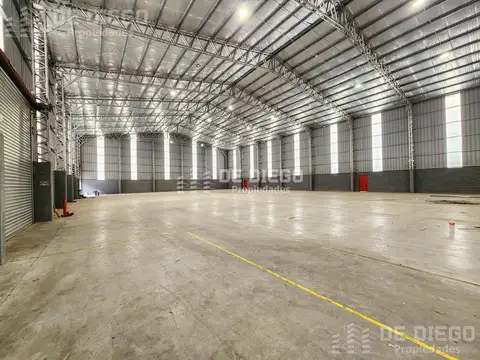 Depósito en Alquiler 850 m2 en Parque industrial con seguridad , Ezeiza, GBA Sur
