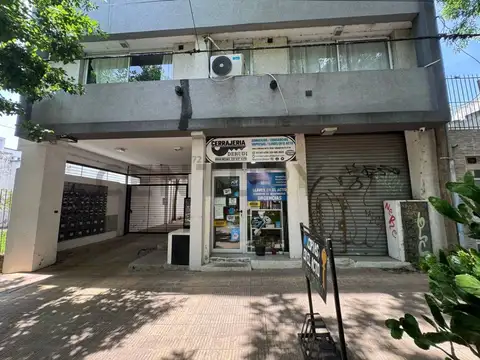 Venta de Local zona facultades