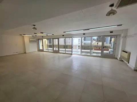 Oficina en Alquiler en Microcentro