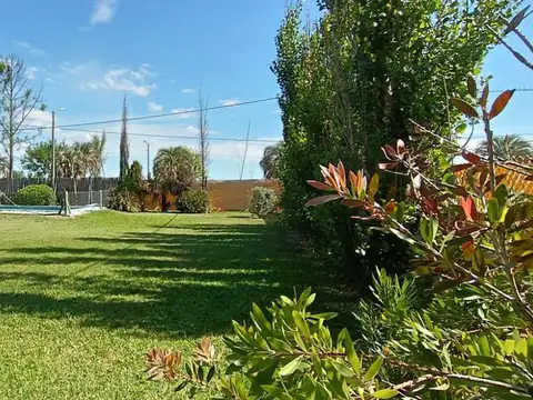 VENTA CASA Y GRAN ESQUINA P/ DESARROLLO COMERCIAL