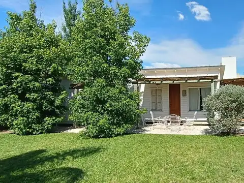 VENTA CASA Y GRAN ESQUINA P/ DESARROLLO COMERCIAL