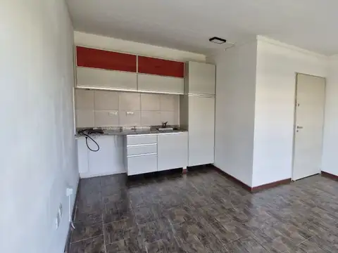 Monoambiente frente al Centro de Justicia Penal Rosario