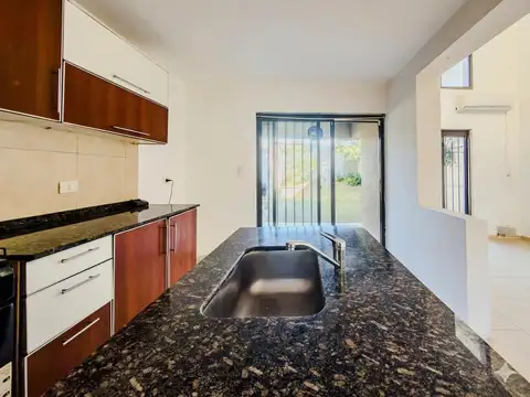 Departamento 2 ambientes con 2 baños