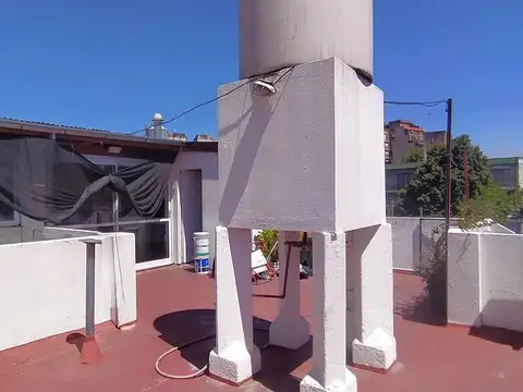 Depto Tipo Casa 2 ambientes con 1 baño
