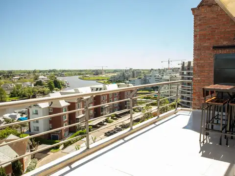 Avenida del Puerto 300