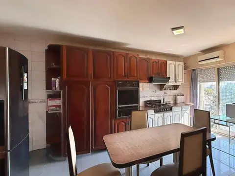 Departamento en Venta en Monte Castro, USD 250.000