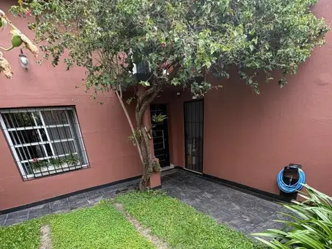 Casa en Venta en Sarandi, USD 245.000