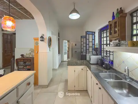 Casa en Venta con 1 cochera