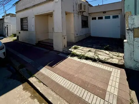 CASA EN VENTA – CALLE 34 E/ 45 Y 47