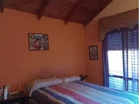 Casa 2 ambientes con 1 baño