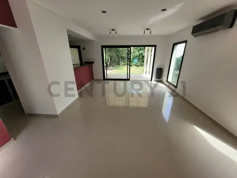 Casa de 1  Dormitorio en Venta en City Bell