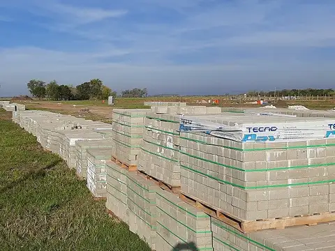 Terreno en Venta en Villa Amelia, USD 23.400