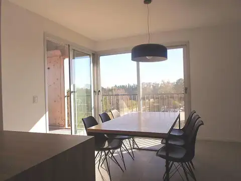 Departamento en Alquiler de 5 ambientes