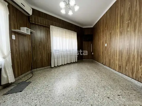 Depto Tipo Casa en Alquiler de 3 ambientes