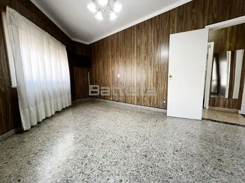 Depto Tipo Casa en Alquiler de 2 dormitorios