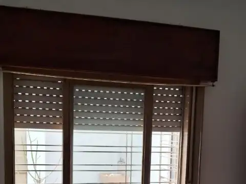 Depto Tipo Casa en Alquiler de 3 ambientes