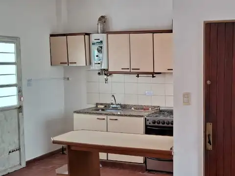 Depto Tipo Casa en Alquiler de 2 dormitorios
