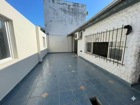 CASA ALQUILER MORON SUR 3 AMBIENTES