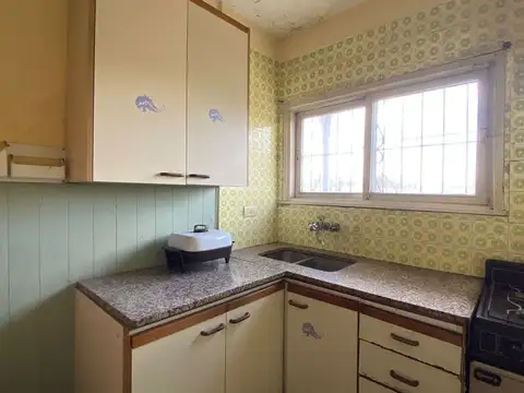 VENTA DEPARTAMENTO A REMODELAR CIUDADELA