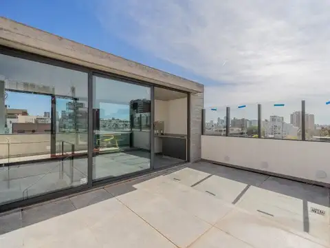 Dragones 1819 . Bajo Belgrano . Triplex 6 Amb . Terraza, Piscina y Parrilla Individual . A estr...