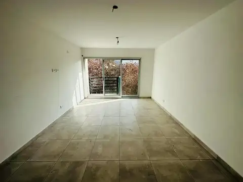 Río Piedras 300, Piso 5°