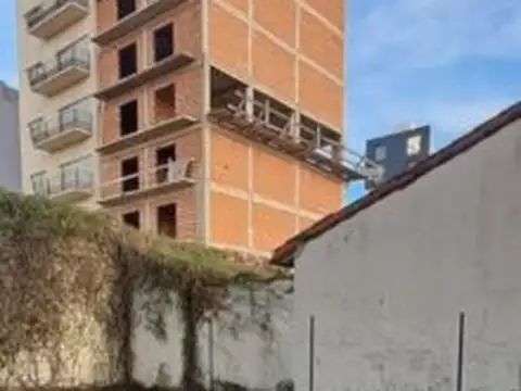 ALQUILER COCHERA DESCUBIERTA-SAN MIGUEL CENTRO