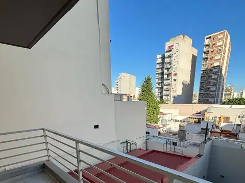 Camarones 1400, Piso 3