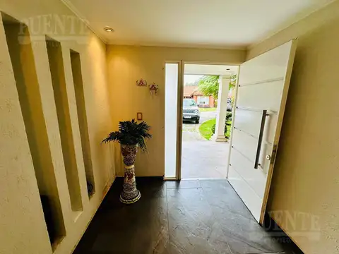 Casa en Alquiler Temporal en Campos De Echeverria, USD 3.000
