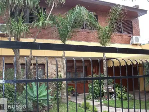 Los Árboles 1800
