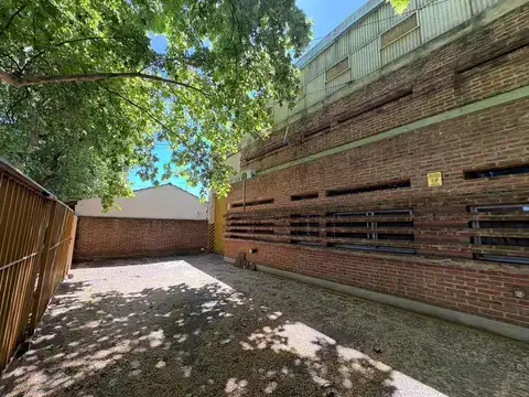 Galpon en Venta en Moron Sur, USD 499.000