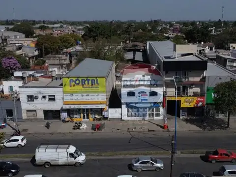 VENTA TERRENO APTO DESARROLLO SOBRE AV ROCA AL 100