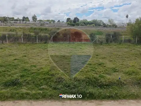 Terreno en venta de 240 m² en Florida