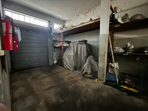 Galpon en Venta 36  mts Fondo