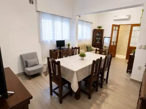 Casa 4 ambientes con 1 baño