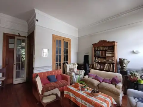 Montes de Oca 800 , Piso 1
