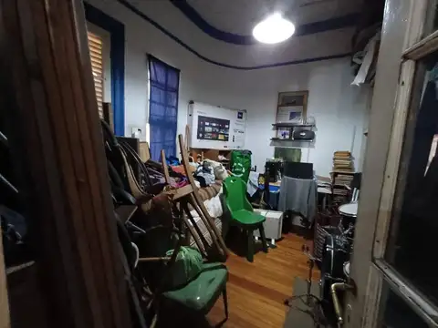 PH a reciclar, con gran terraza, entrada independiente, con excelente ubicación en Barracas.