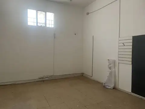 ALQUILER DE LOCAL 264 M2 GALERIA SAN MARTIN