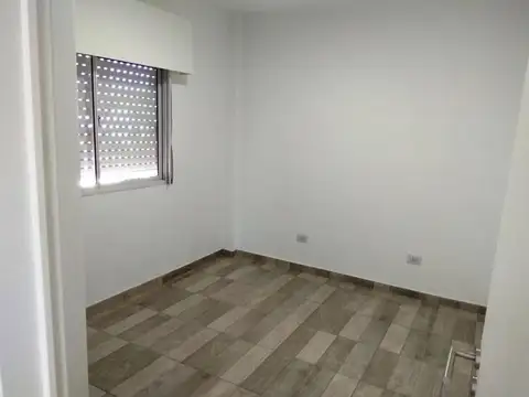Aconcagua 1400, Piso 1