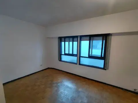 Avenida Caseros 2700