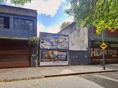 Terreno en Venta en Chacarita, USD 250.000