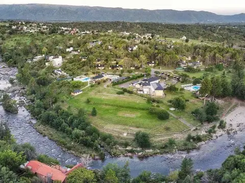 VENTA LOTE POSTA CARRETA CALAMUCHITA CON COSTA RIO