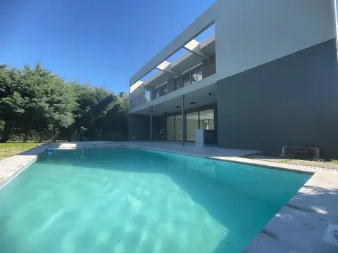 Casa  en Venta ubicado en Haras Santa Maria, Escobar, G.B.A. Zona Norte