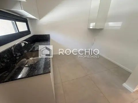 Depto Tipo Casa en Alquiler de 2 dormitorios