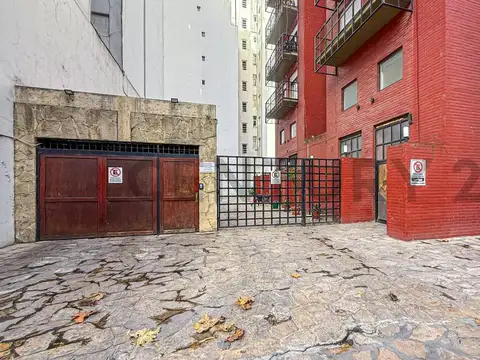 Oficina 4 ambientes con 1 baño