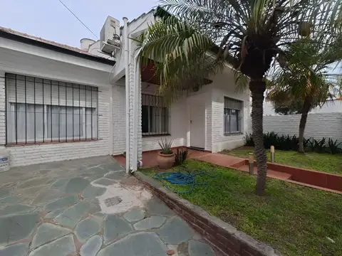 Martín Rodríguez 2200